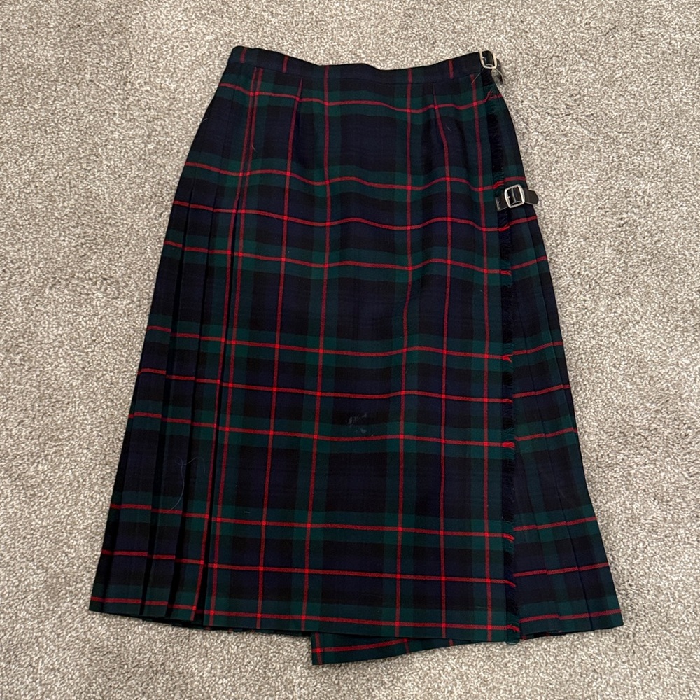 100% wool Scottish skirt
